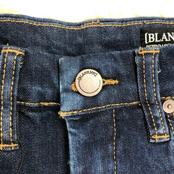 NWT BLANKNYC Shorts Retro High Rise Blue Size 24 - Picture 4 of 11